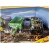 Image 5 : John Deere 5 Piece Set (ERTL) (Scale 1: 64) (Box Measures : 2-3/4"H x 12"W x 5"D)