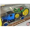 Image 3 : John Deere Vintage Truck & Tractor Set : 1931 Hawkeye Flatbed Truck & 1919 Waterloo Boy Tractor (ERT