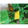 Image 10 : John Deere 1928 Model GP Standard Tractor (ERTL) (Scale 1:16) (Box Measures : 4-3/4"H x 8-1/2"W x 4-