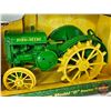 Image 3 : John Deere Model D Tractor (ERTL) (Scale 1:16) (Box Measures : 5"H x 9"W x 5"D)
