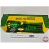 Image 11 : John Deere Model 720 w/ Blade (ERTL) (Scale 1:16) (Box Measures : 7"H x 18"W x 5-3/4"D)