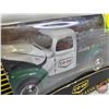 Image 3 : CO-OP Classics FORD Truck "Quality Co-op Fuels" (Scale 1:32) (Box Measures : 3-1/8"H x 7"W x 3-1/8"D