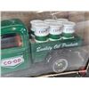 Image 4 : CO-OP Classics FORD Truck "Quality Oil Products" (Scale 1:32) (Box Measures : 3-1/8"H x 7"W x 3-1/8"