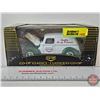 Image 2 : CO-OP Classics FORD Truck "Quality Co-op Products" (Scale 1:32) (Box Measures : 3-1/8"H x 7"W x 3-1/