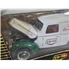Image 3 : CO-OP Classics FORD Truck "Quality Co-op Products" (Scale 1:32) (Box Measures : 3-1/8"H x 7"W x 3-1/