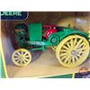 Image 3 : John Deere Waterloo Boy (ERTL) (Scale 1:32) (Box Measures : 4"H x 5-1/2"W x 3-1/2"D)