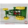 Image 10 : John Deere Waterloo Boy Tractor : Steel Wheel (ERTL) (Scale 1:16)