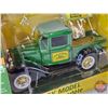 Image 3 : John Deere Truck Model (Spec Cast) (Scale 1:25) (Box Measures : 4-3/4"H x 9"W x 4-1/2"D)