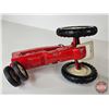 Image 14 : Tru-Scale Tractor & Wagon (Scale 1:16)