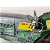 Image 12 : John Deere Utility Tractor (Worn) (Scale 1:16)