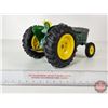 Image 6 : John Deere Utility Tractor (Worn) (Scale 1:16)