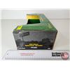 Image 7 : John Deere Hydra-Push Spreader (ERTL) (Scale 1:16) (Box Measures : 4-1/4"H x 15-1/2"W x 7-1/4"D)