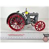 Image 5 : CASE Tractor (Stamped J.L.E. Series #9) (Scale 1:16)