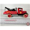 Image 5 : 1931 Hawkeye Tow Truck Bank "SHELL" w/Key (Measures : 3-1/2"H x 2-1/4"W x 7-1/4"L)
