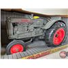 Image 3 : CASE L Tractor : 150 Years (ERTL) (Scale 1:16) (Box Measures : 4-3/4"H x 9-1/4"W x 5-1/4"D)