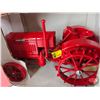 Image 3 : McCormick-Deering Model 22-36 Tractor (Scale Models) (Scale 1:16) (Box Measures : 5-3/4"H x 9-1/4"W 