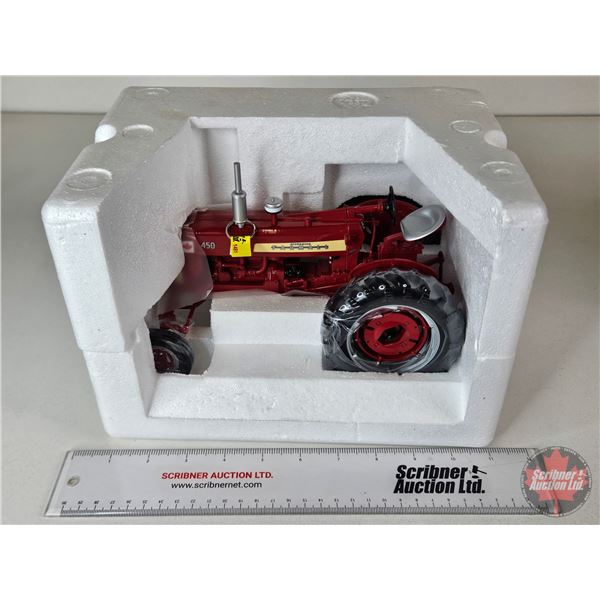 McCormick Farmall 450 Tractor (Spec Cast) (Scale 1:16) (No Box) (Styrofoam Measures : 7-1/4"H x 10-1