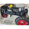 Image 4 : McCormick-Deering Farmall F-20 Tractor (ERTL) (Scale 1:16) (Box Measures : 5"H x 9-1/4"W x 6"D)