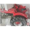 Image 4 : Massey Ferguson 98 GM Diesel Tractor (Spec Cast) (Scale 1:16) (Box Measures : 8-1/4"H x 10-3/4"W x 7