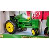 Image 4 : 50th Anniversary Collector Set : John Deere 50 & John Deere 60 (Scale 1:16) (Ertl) (Box Measures : 6