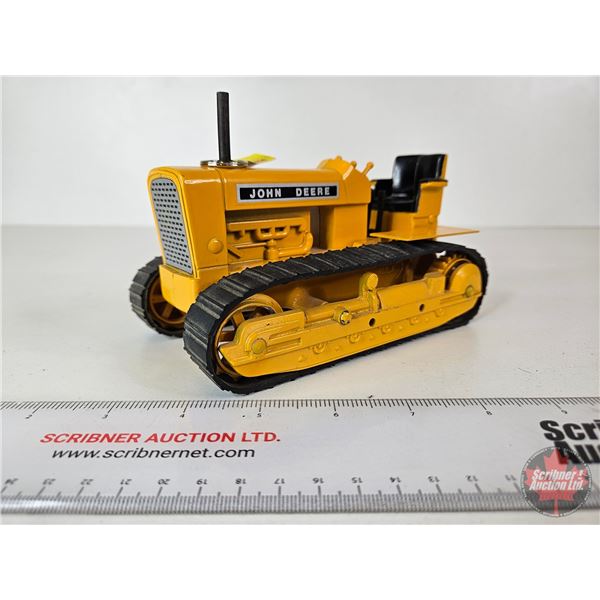 John Deere Industrial Crawler  (Scale 1:16) (Made in USA)