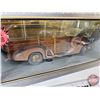 Image 3 : 1939 Chevrolet Woody Wagon "Surf Weathered" (Motor City Classics)  (Scale 1:18) (Box Measures : 6-1