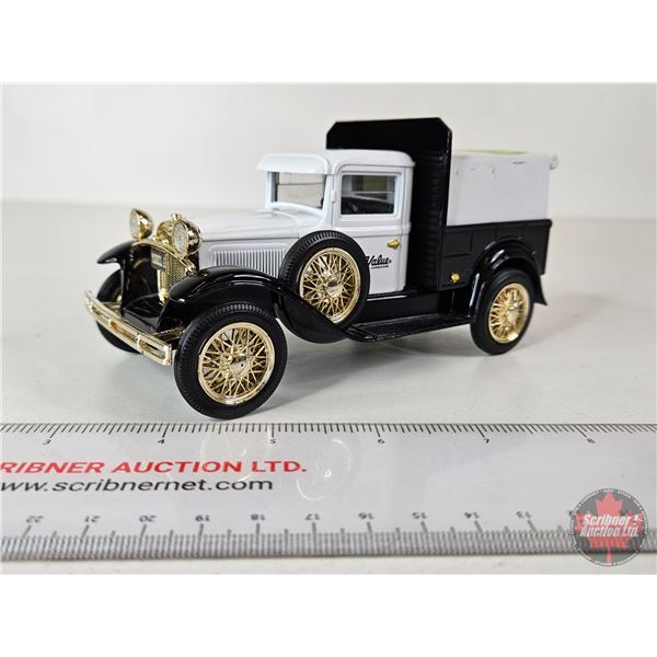 Truck Bank : Ford Model A "True Value" (Liberty Classics)