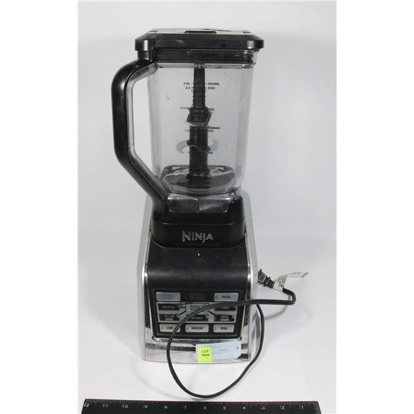 NINJA BLENDER