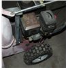 Image 5 : 6.5HP 24" PATH SNOWTHROWER, WORKING