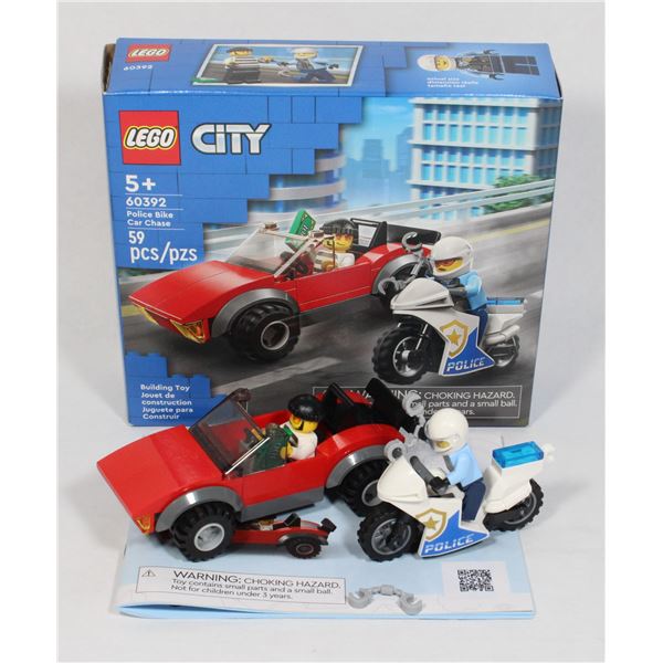LEGO CITY 60392 POLICE BIKE CAR CHASE SET