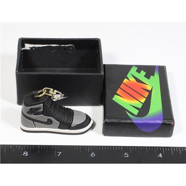 NIKE SHOES KEY CHAIN