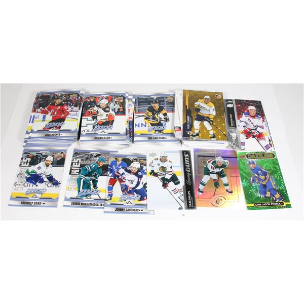 BOX OF HOCKEY CARDS