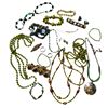 Image 1 : COLLECTION OF GREEN VINTAGE  JEWELRY