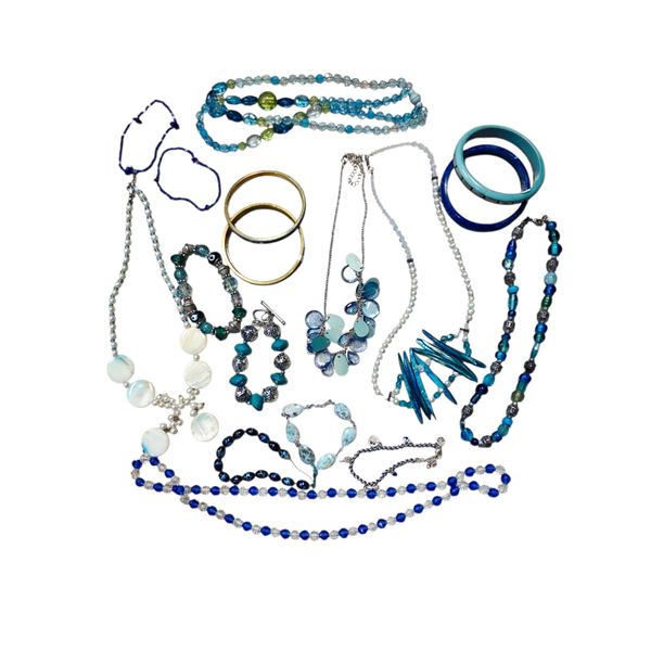  COLLECTION OF VINTAGE BLUE JEWELRY