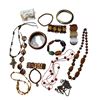 Image 1 : COLLECTION OF VINTAGE JEWELRY