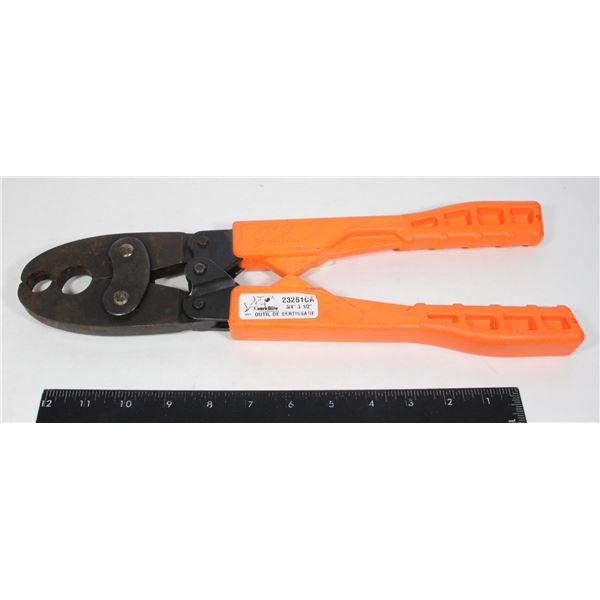 SHARK BITE PEX CRIMP TOOL FOR 1/2" AND 3/4"
