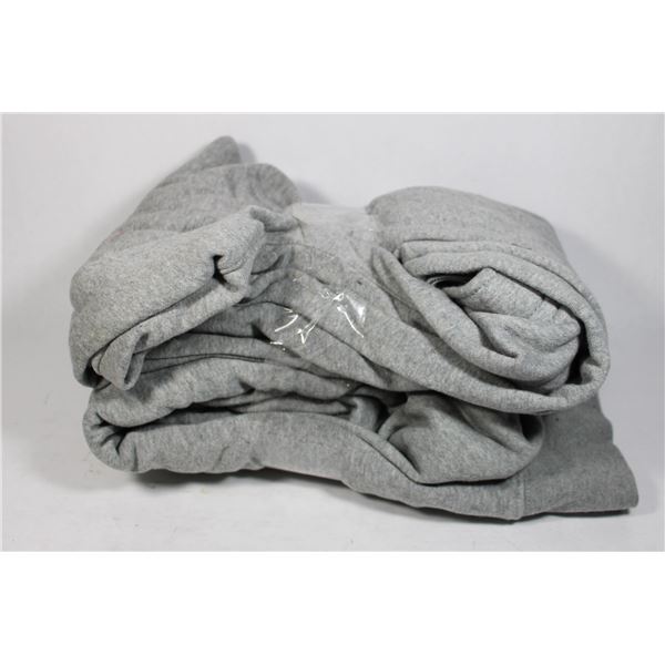 NIKE HOODIE SIZE M AND SIZE S PANTS