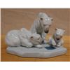 Image 1 : Lladro 1443 Bearly Love Figurine 6" x 4"H