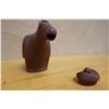 Image 5 : Vintage Horse-Shaped Chinese Clay Tea Pot w/ Maker's Mark