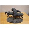 Image 8 : Two Horse Sculpture "L'Accolade" (The Embrace) Modeled After French Sculptor Pierre-Jules Mêne 21" x