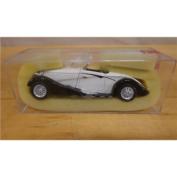 RIO Hispano Suiza Model Car in Plastic Box 6"L