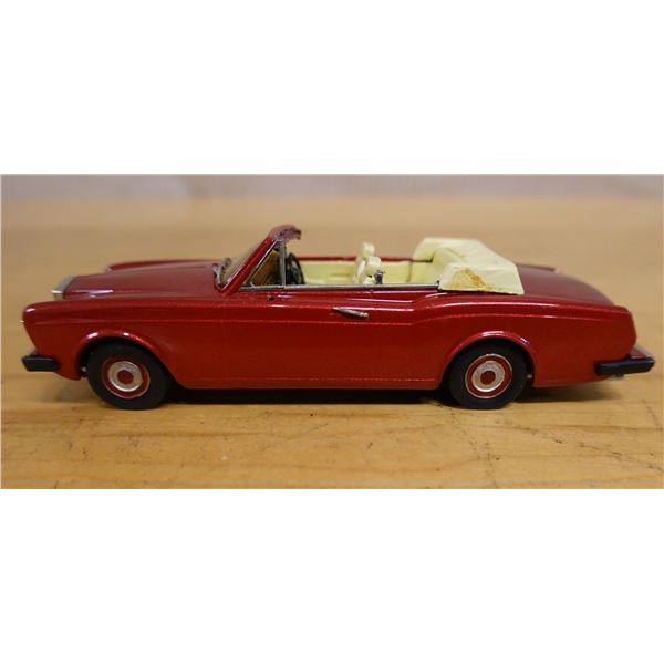 Rolls-Royce Corniche Convertible Model Car 4.75"L