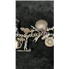 Image 3 : Vintage Hawaiian Charm Bracelet w/ 22 Charms Circa 1940-50's