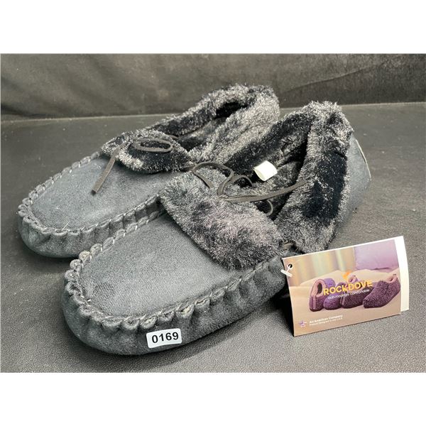 RockDove Women's Faux Fur Lined Moccasin Slippers (Black) Size 11 w/ Grip Bottom - New!