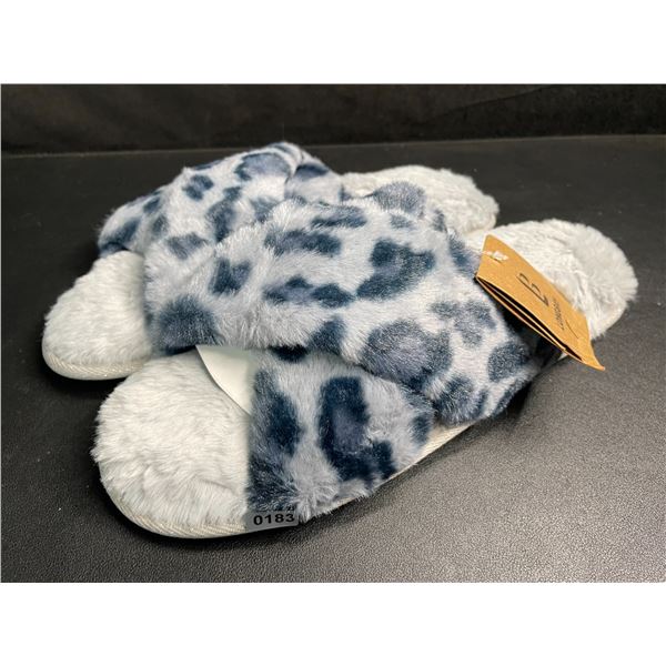 LongBay Women's Leopard Print Fuzzy Cross-Band Slide Slippers - Size 11-12 - New