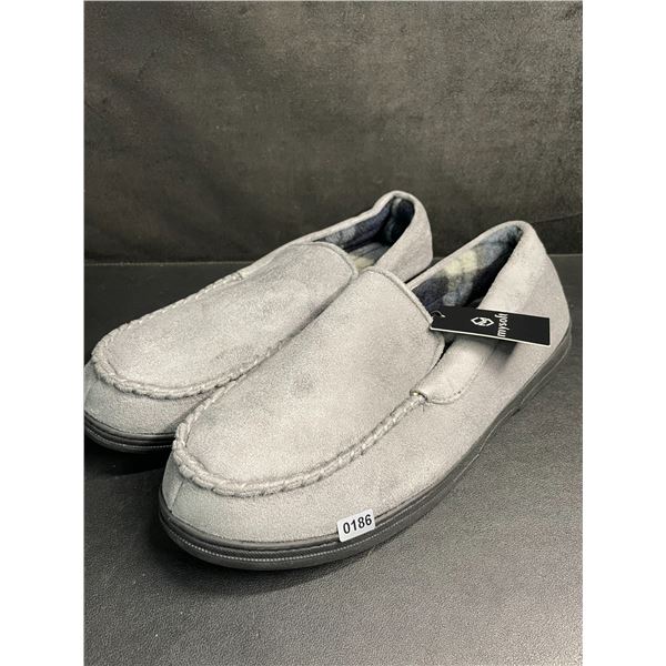 KomforMe Men's Grey Moccasin Memory Foam Plaid Fleece-Lined Slippers w/ Grip Bottom - Size 12 - New