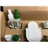 Image 2 : 1 Febreze Plug-In Air Freshener Warmer Set with 4 Scent Refills - New