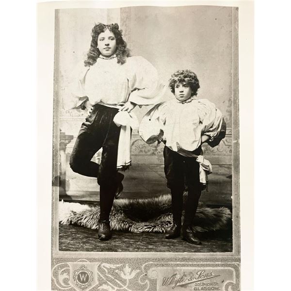 Whyte & Sons Glaswegian children vintage photo portrait