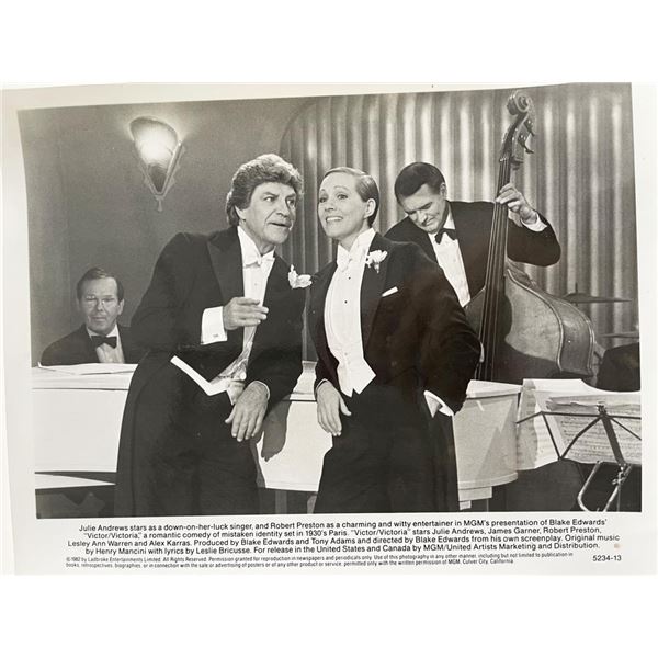 Victor/Victoria Julie Andrews original 1982 vintage movie photo