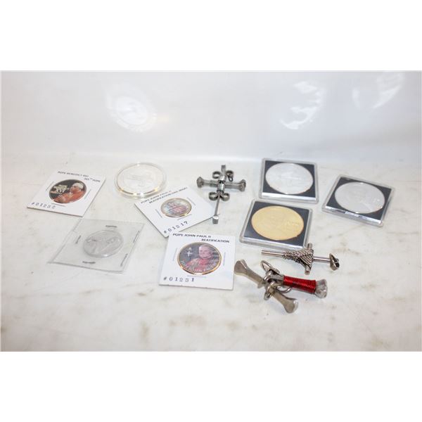 BAG OF VARIOUS CHRISTIAN COINS/TOKENS/CROSSES